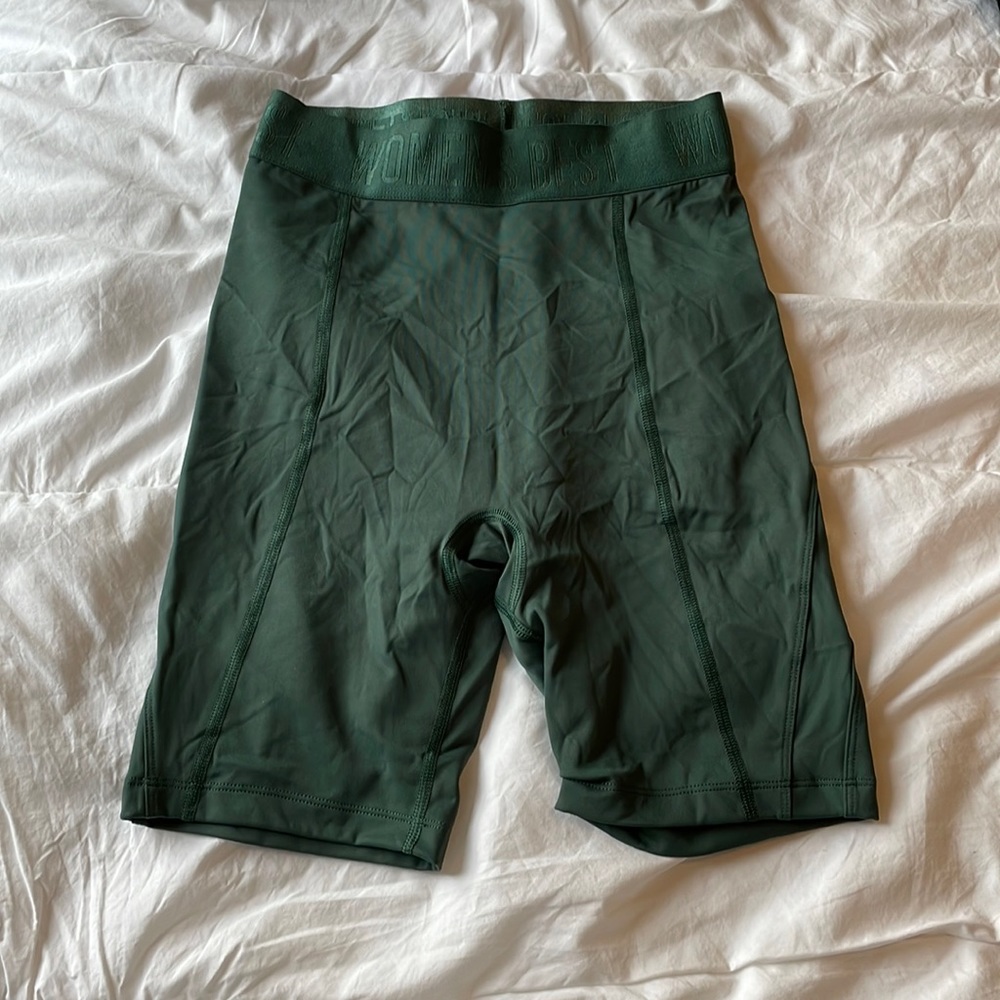 women’s best hold green shorts